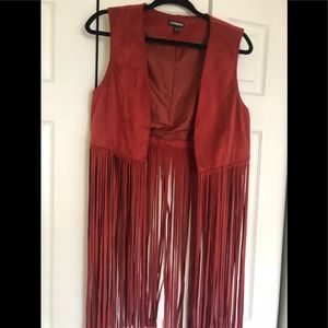 Express red shingle vest size small